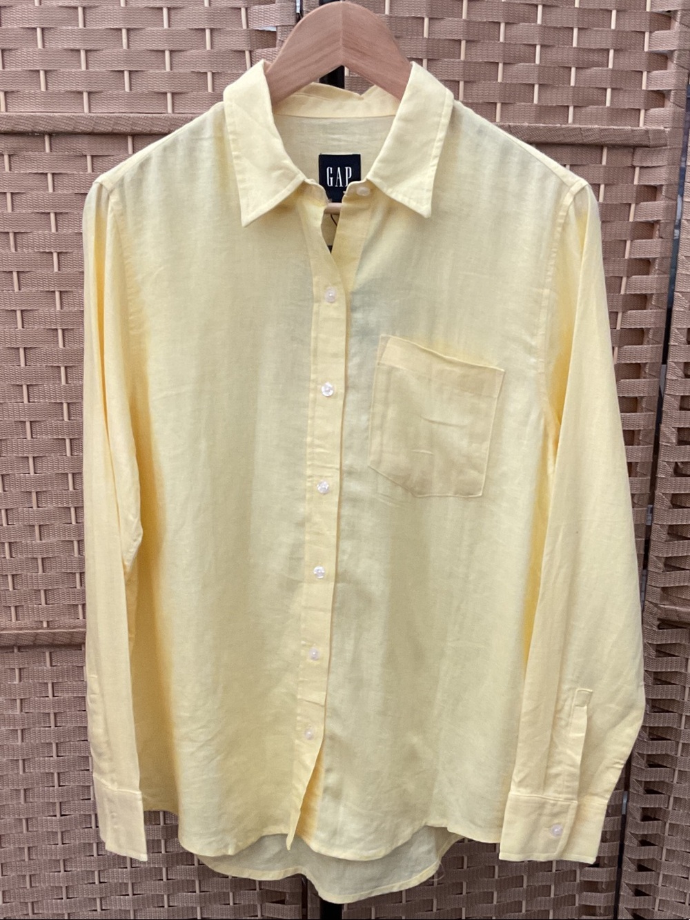 GAP Pale Yellow Linen Button-Down Shirt